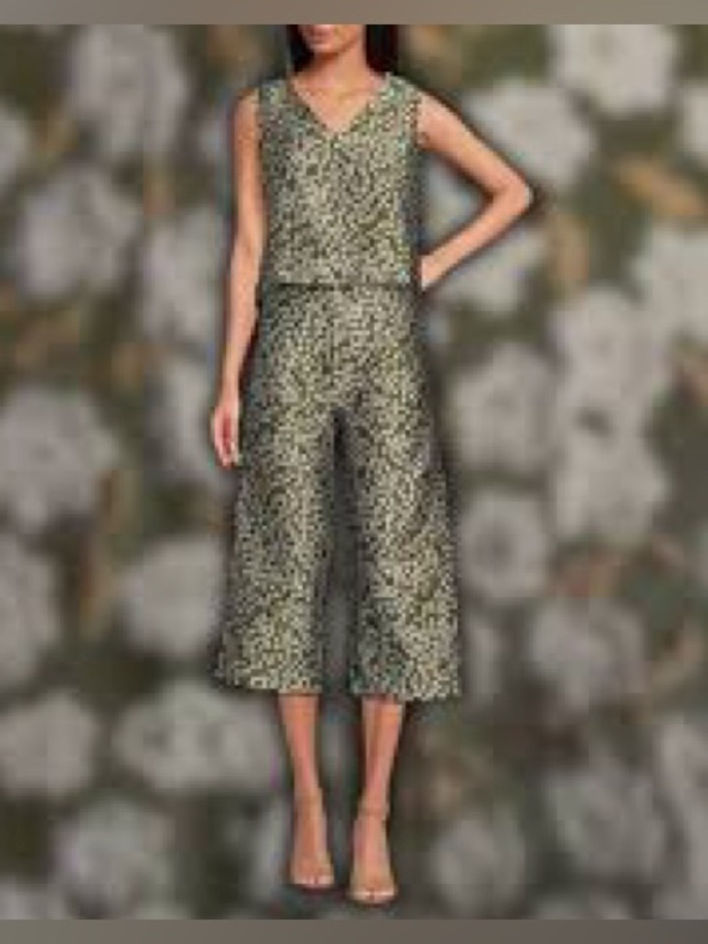 Sleeveless Olive Patterned Wide-Leg Jumpsuit